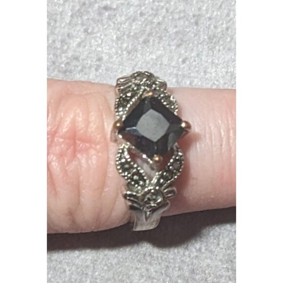 Gothic Art Deco Black Gemmed And Marcasite Ring Size 7 1/4 - Picture 6 of 13